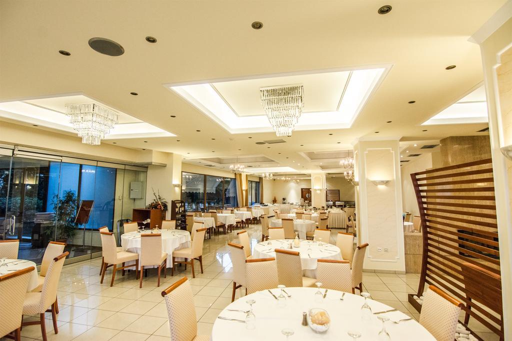 Nefeli Hotel アレクサンドルポリス エクステリア 写真